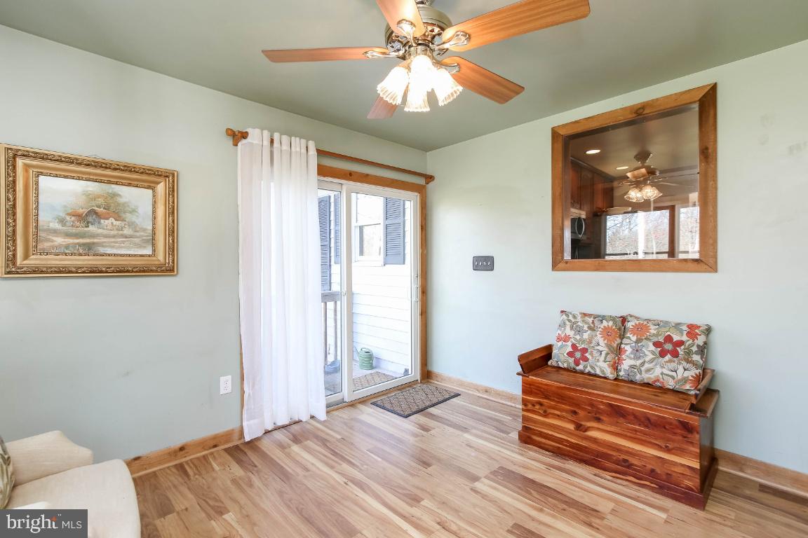 150 Dutrow Road Westminster, MD 21157 - Photo 11 of 30