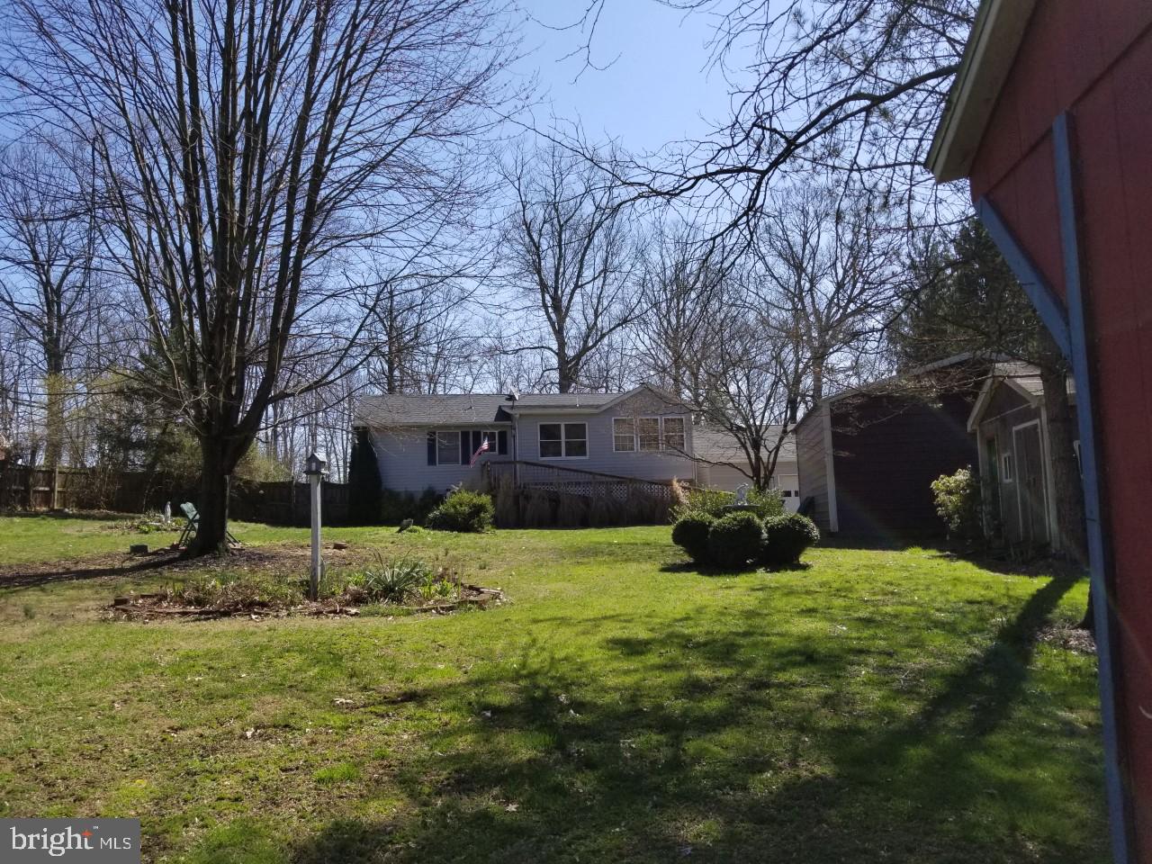 150 Dutrow Road Westminster, MD 21157 - Photo 22 of 30 Fenced Yard w/Mature Landscaping & Flowers!