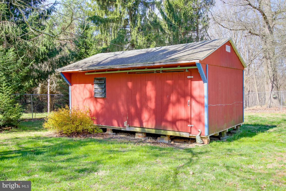 150 Dutrow Road Westminster, MD 21157 - Photo 27 of 30