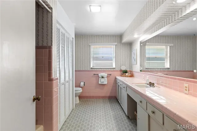 $349,900 | 26641 Lockhaven Hill, Godfrey, IL 62035