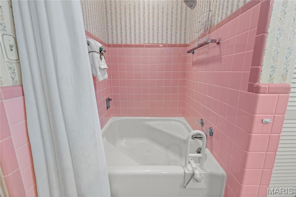 26641 Lockhaven Hill Godfrey, IL 62035 - Photo 32 of 40