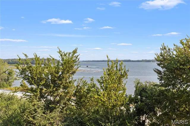 $349,900 | 26641 Lockhaven Hill, Godfrey, IL 62035