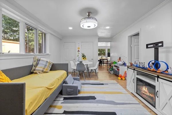 $6,200 | 11 Patterson Road, Unit 11, Lexington, MA 02421