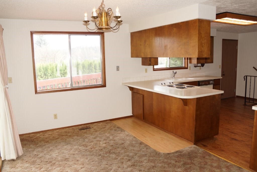 1023 South Century Road Veradale, WA 99037 - Photo 6 of 20