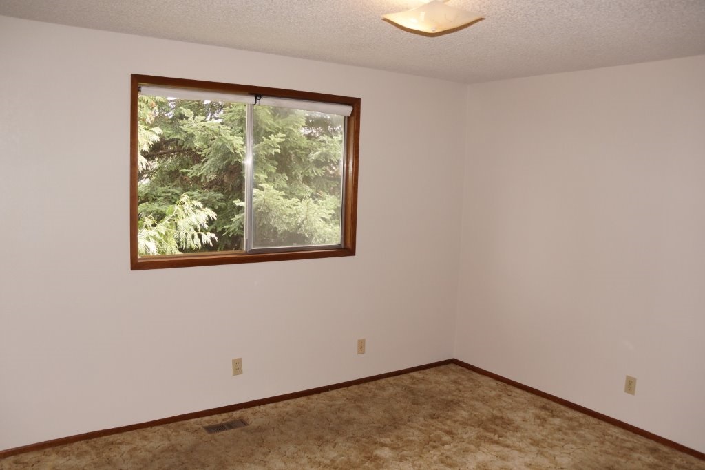 1023 South Century Road Veradale, WA 99037 - Photo 9 of 20