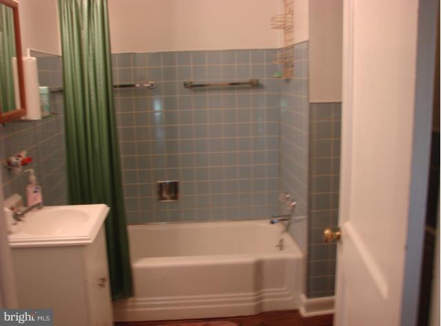 12427 Big Pool Road Clear Spring, MD 21722 - Photo 4 of 10 Bath