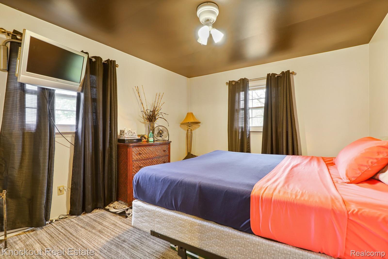 7074 East Pierson Road Davison, MI 48423 - Photo 27 of 50 7074 E Pierson Davison-30.jpg