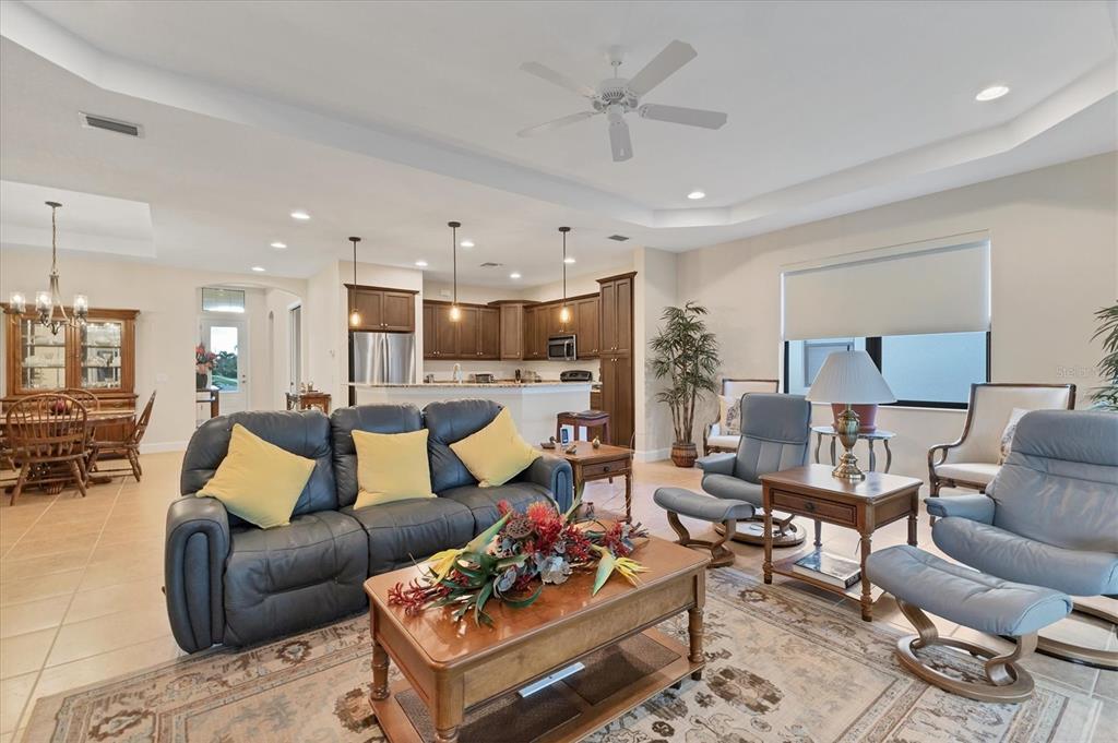 2090 Piave Lane Venice, FL 34292 - Photo 4 of 29