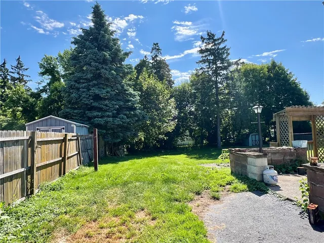 $219,900 | 318 North Seward Avenue, Auburn, NY 13021