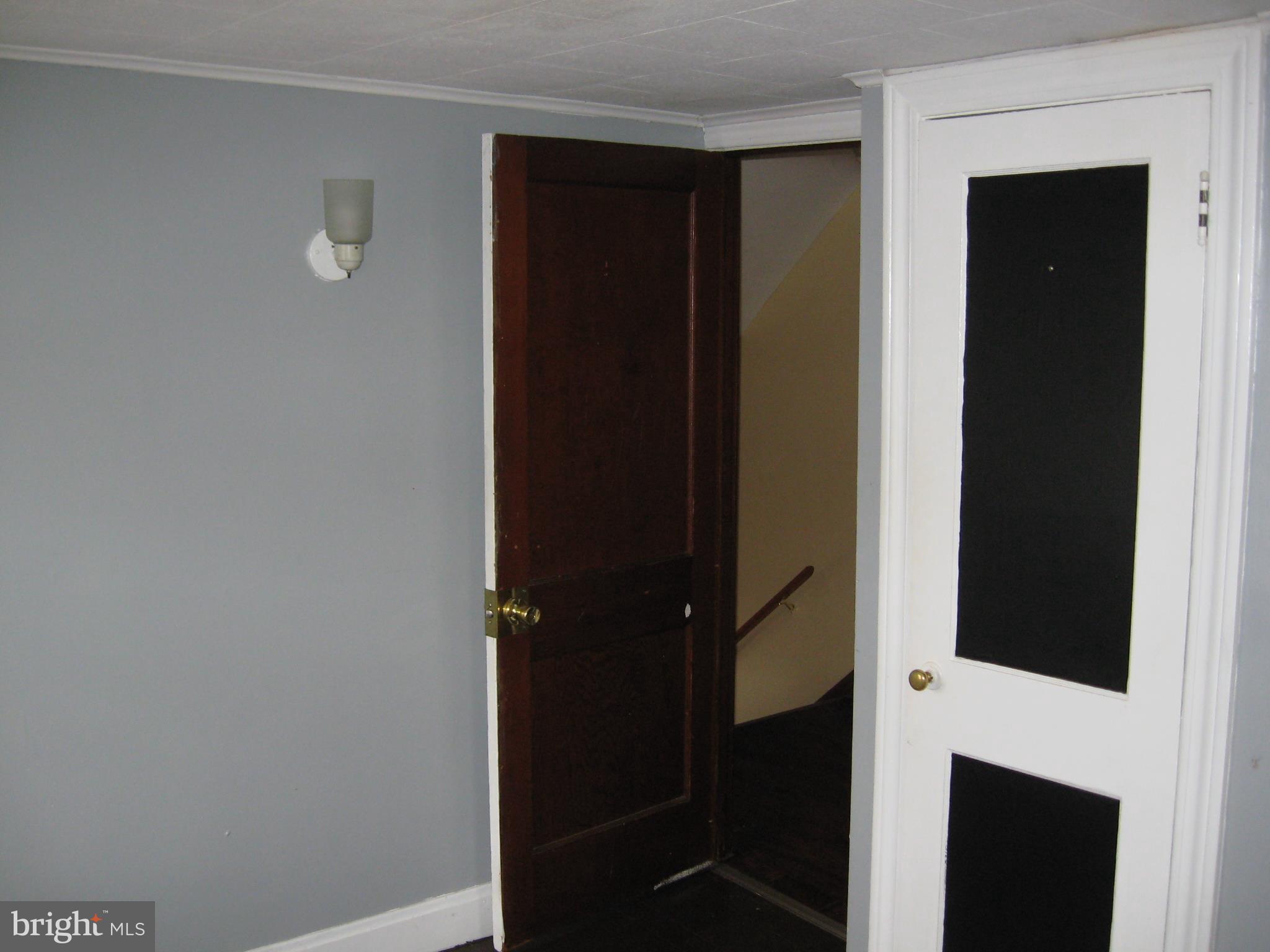 1335 Sandhill Road Lebanon, PA 17046 - Photo 3 of 8 Gallery Image 3