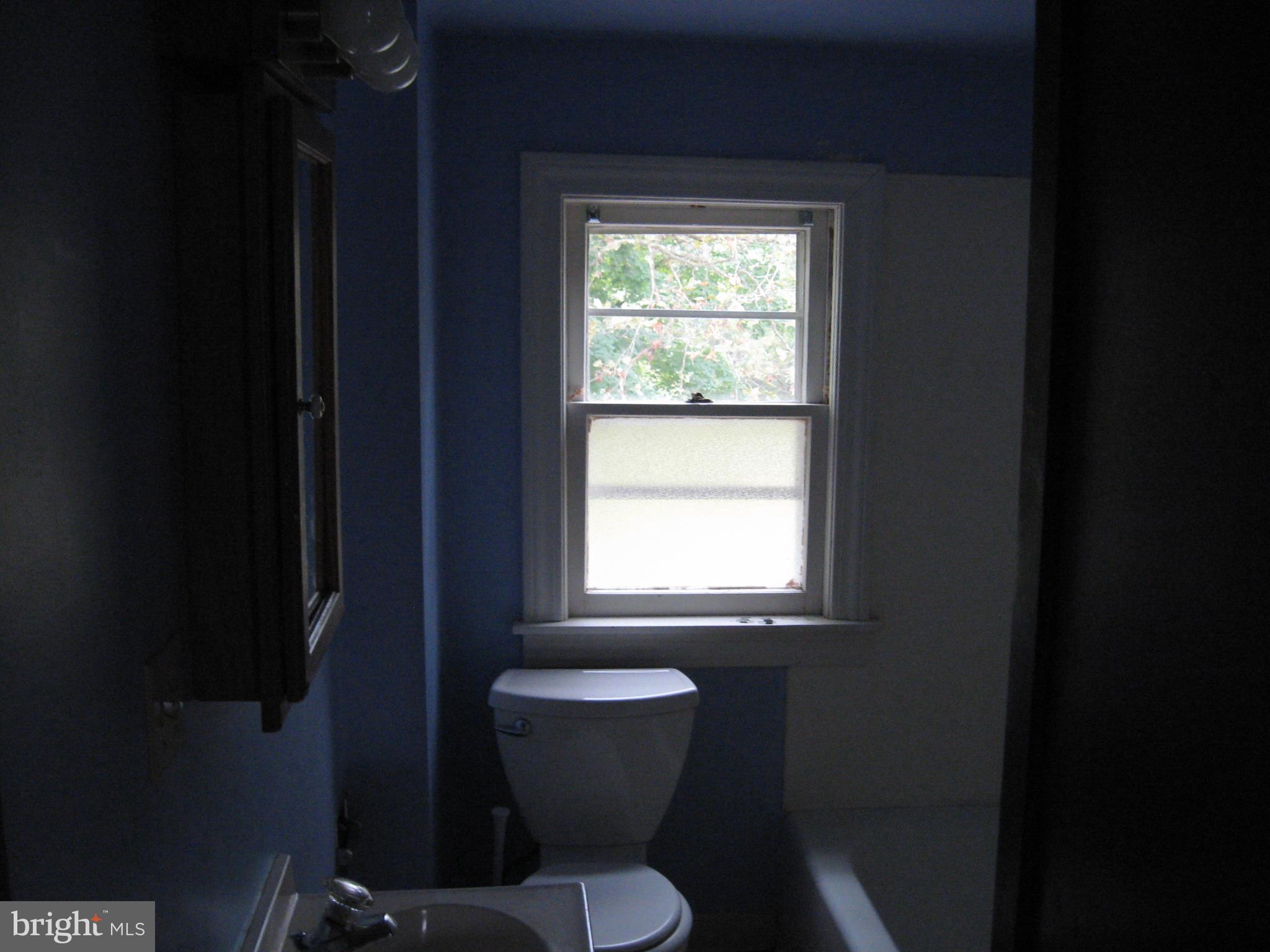 1335 Sandhill Road Lebanon, PA 17046 - Photo 4 of 8 Gallery Image 4