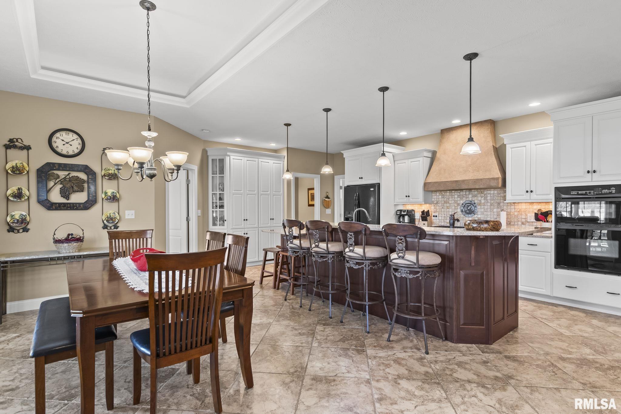 2104 Dubsdread Lane Springfield, IL 62711 - Photo 9 of 55