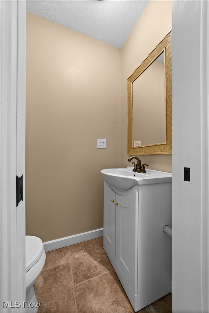 548 Forestview Road Bay Village, OH 44140 - Photo 38 of 50 Gallery Image 38