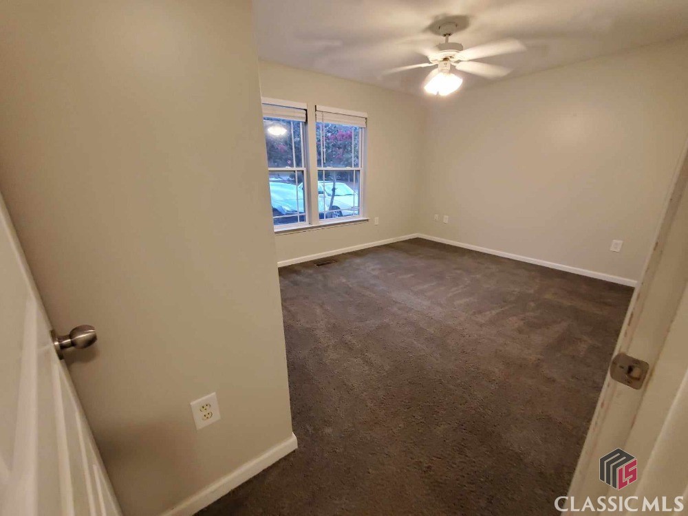 490 South Barnett Shoals Road, Unit 417 Athens, GA 30605 - Photo 8 of 17