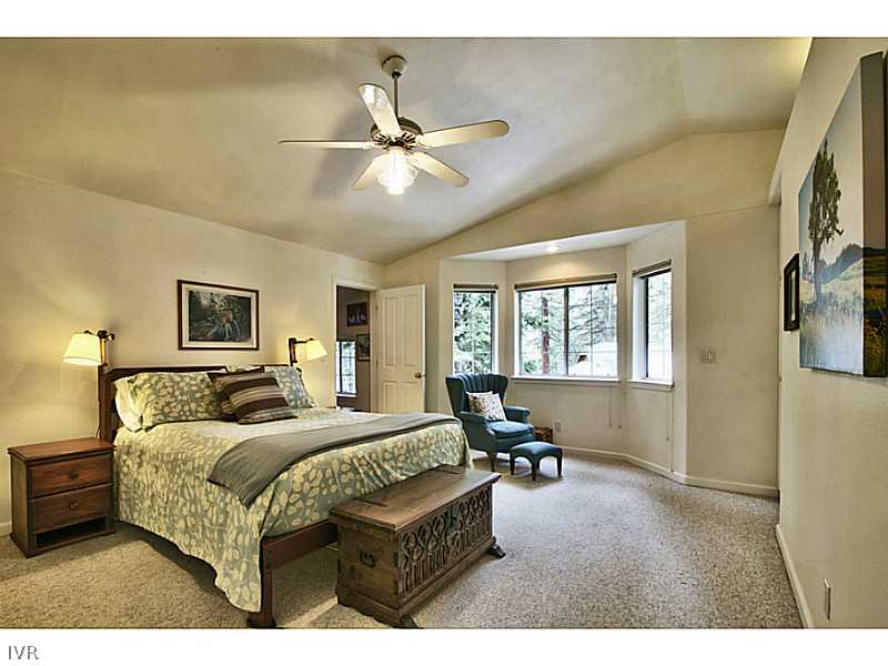 881 Golfers Pass Road Incline Village, NV 89451 - Photo 9 of 31 Master Bedroom.