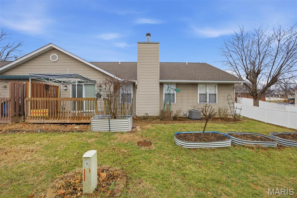 1335 Poplar Street, Unit A Highland, IL 62249 - Photo 31 of 38