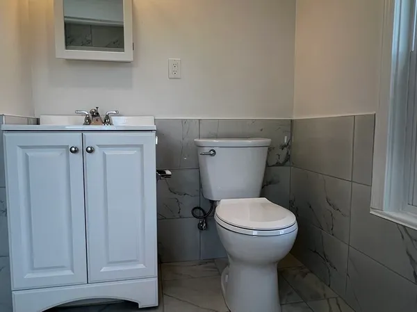 $3,500 | 292 Great Road, Unit 2, Acton, MA 01720