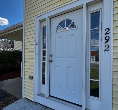 $3,500 | 292 Great Road, Unit 2, Acton, MA 01720