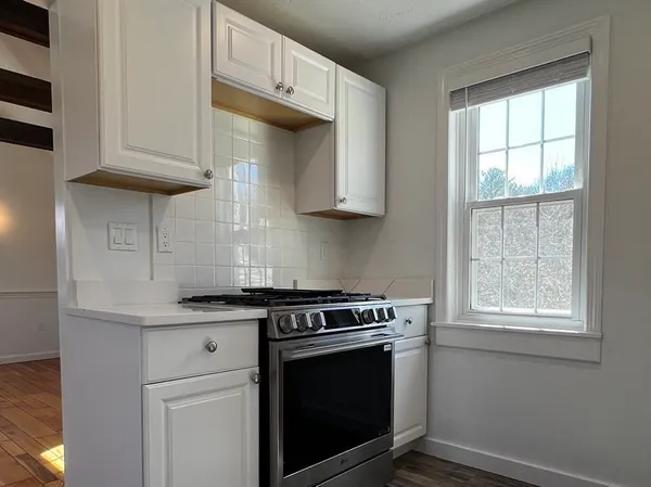 $3,500 | 292 Great Road, Unit 2, Acton, MA 01720