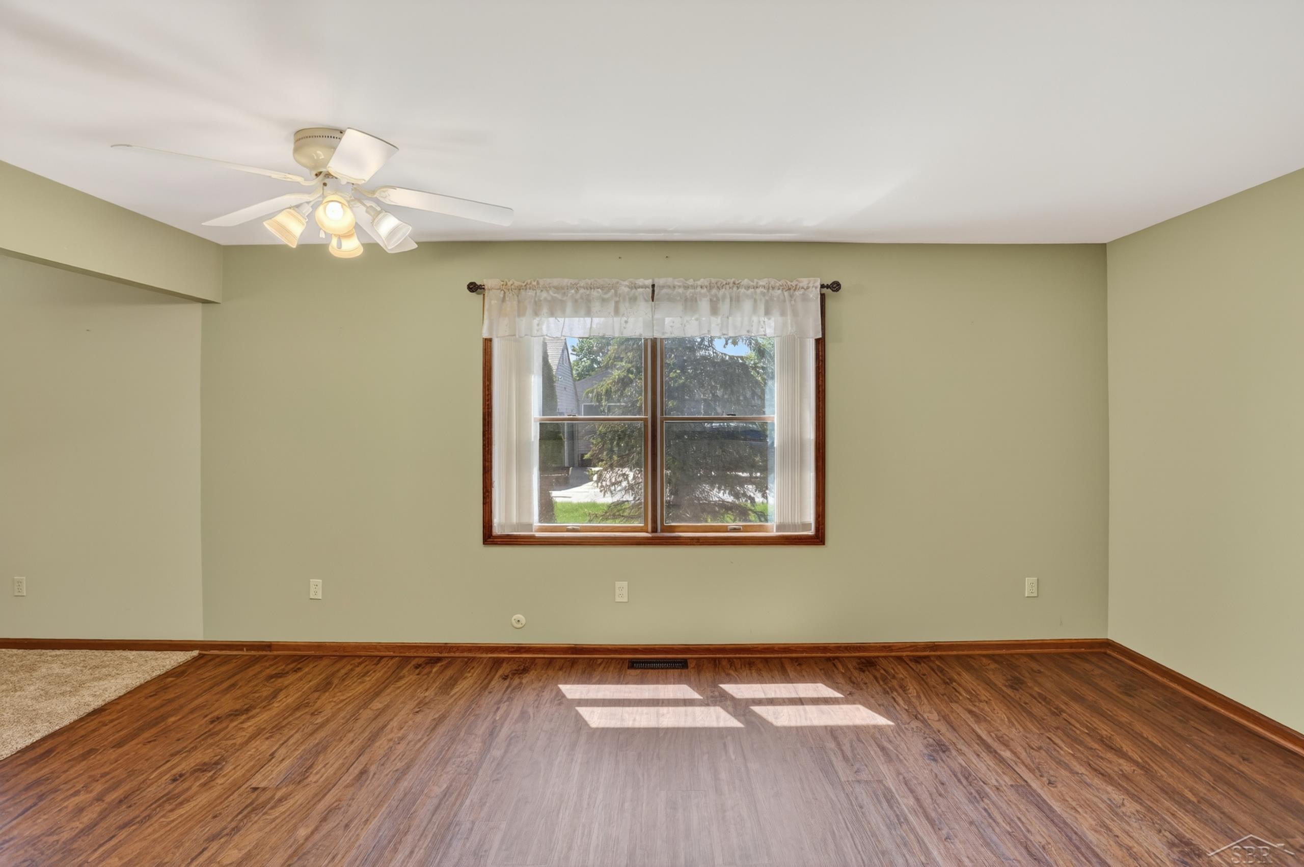 385 South Orr Road Hemlock, MI 48626 - Photo 12 of 33