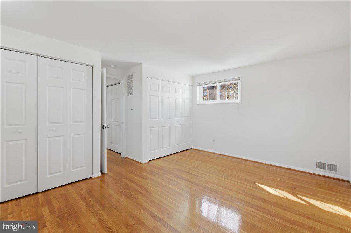 5039 8th Road South Arlington, VA 22204 - Photo 28 of 35