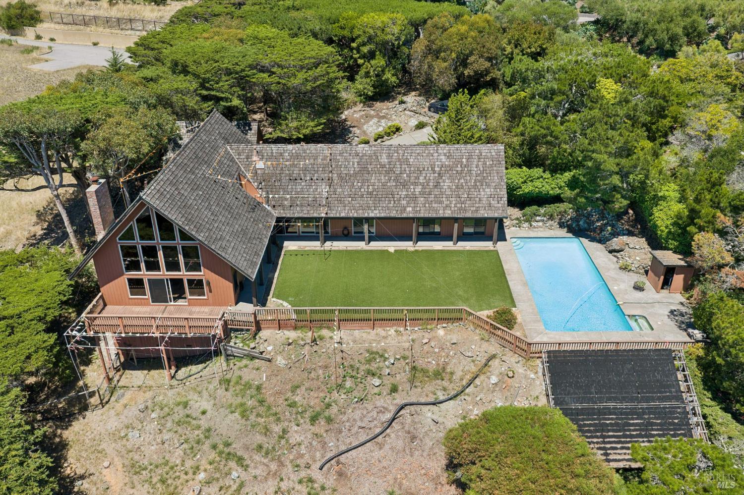81 Mt Tiburon Road Belvedere Tiburon, CA 94920 - Photo 17 of 26