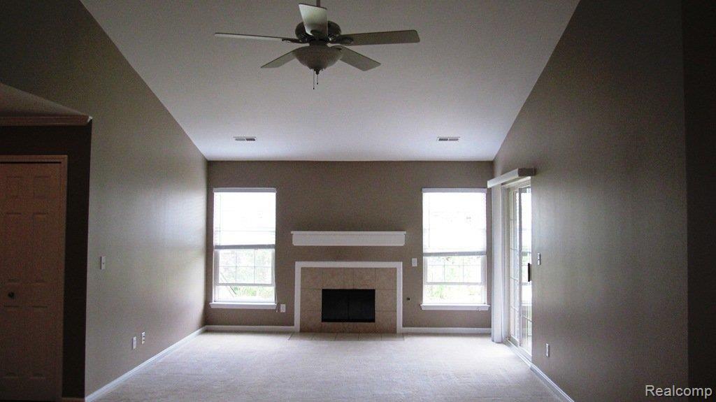 3408 Tremonte Circle, Unit 192 Rochester, MI 48306 - Photo 7 of 14 Great Room