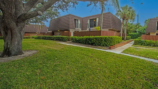$410,000 | 1608 16th Court, Jupiter, FL 33477