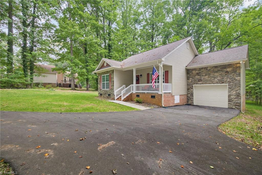 7802 High Meadows Road Greensboro, NC 27455 - Photo 35 of 49 Gallery Image 35