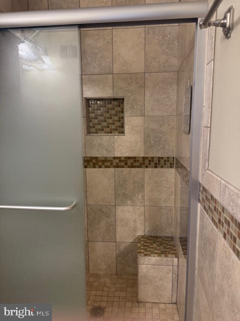 6358 Shaundale Drive Springfield, VA 22152 - Photo 36 of 54 a bathroom with a shower
