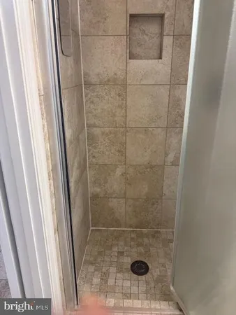 $2,949 | 6358 Shaundale Drive, Springfield, VA 22152