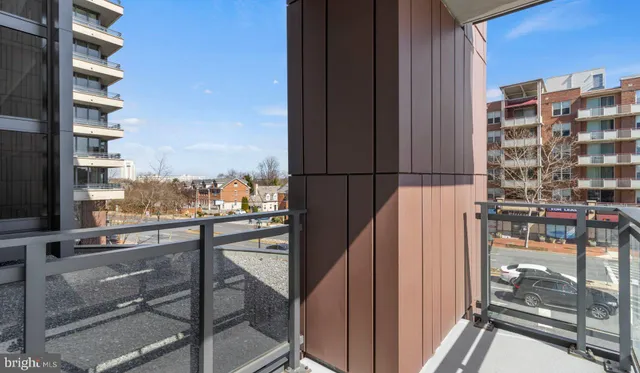 $7,439 | 8300 Wisconsin Avenue, Unit 3B1904, Bethesda, MD 20814