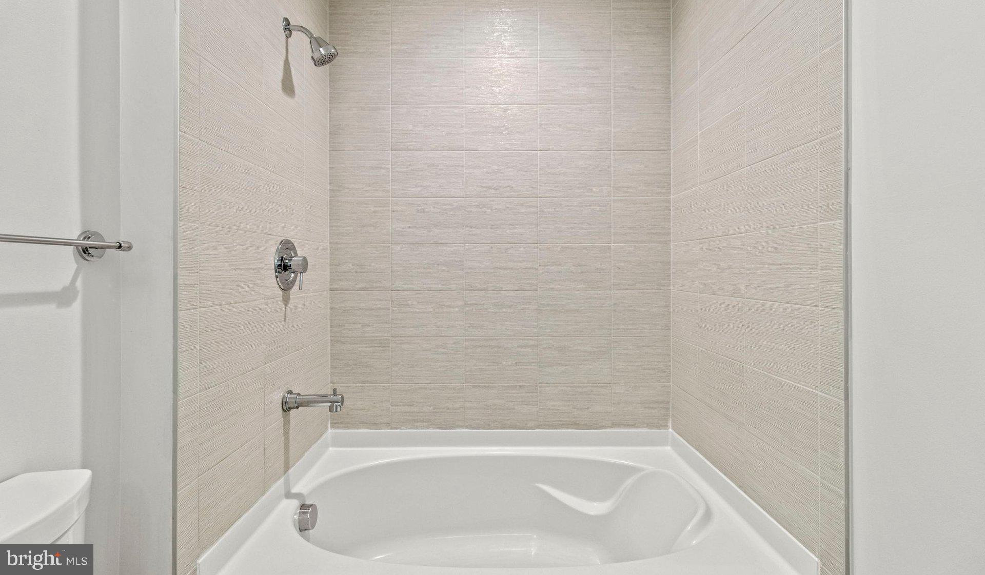 8300 Wisconsin Avenue, Unit 3B1904 Bethesda, MD 20814 - Photo 56 of 150