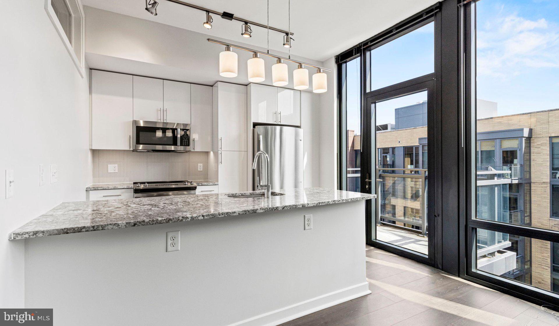 8300 Wisconsin Avenue, Unit 3B1904 Bethesda, MD 20814 - Photo 72 of 150