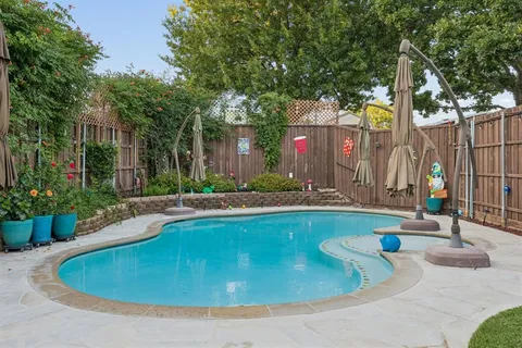 $425,000 | 9105 Clearlake Drive, Rowlett, TX 75088