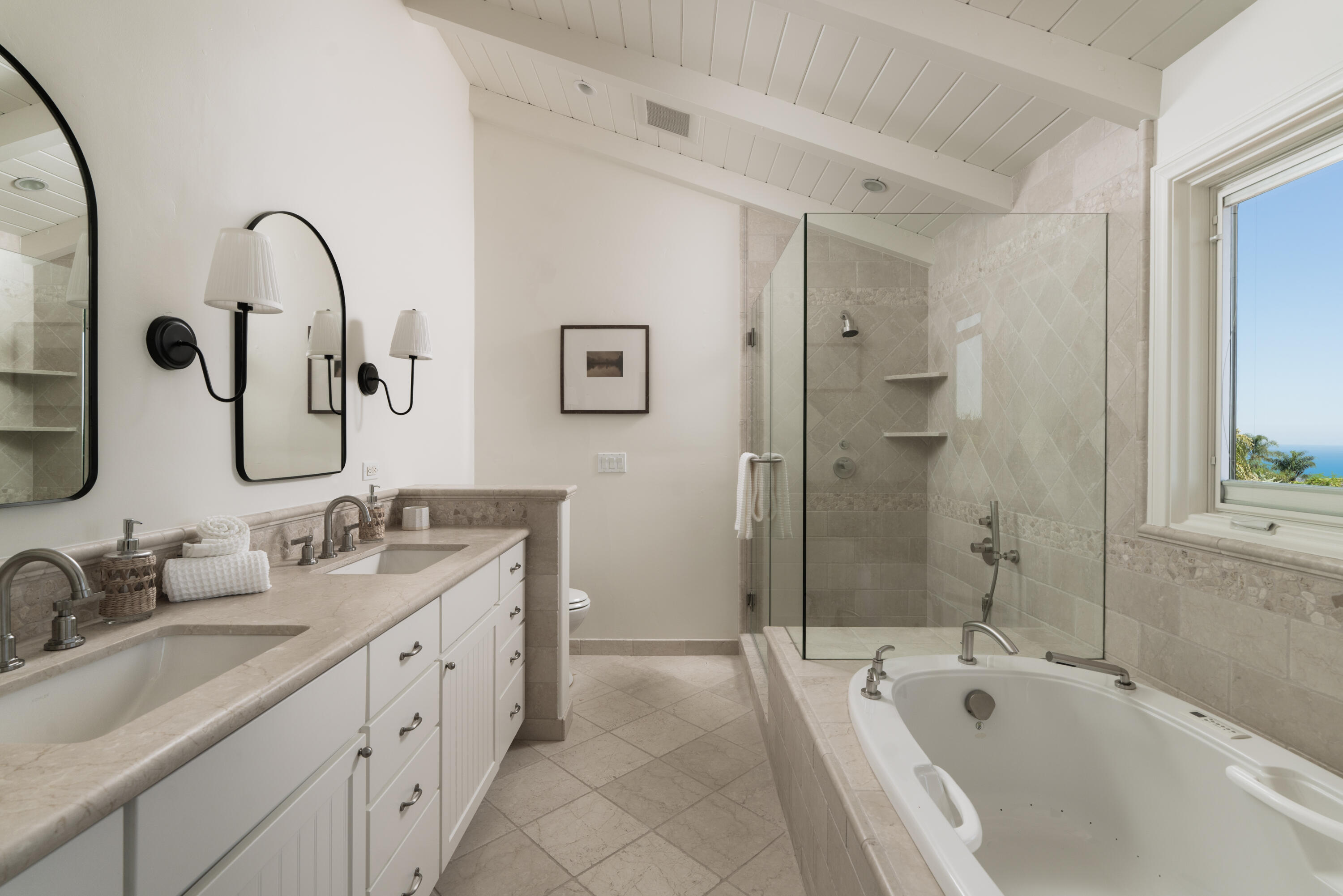 1416 Dover Road Santa Barbara, CA 93103 - Photo 13 of 22 Primary Bathroom