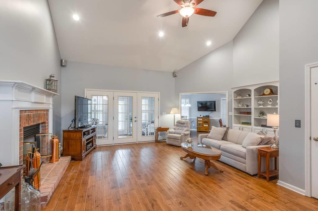 623 Gibson Pond Road Chattanooga, TN 37421 - Photo 7 of 58 623_Gibson_Pond_Dr_0025