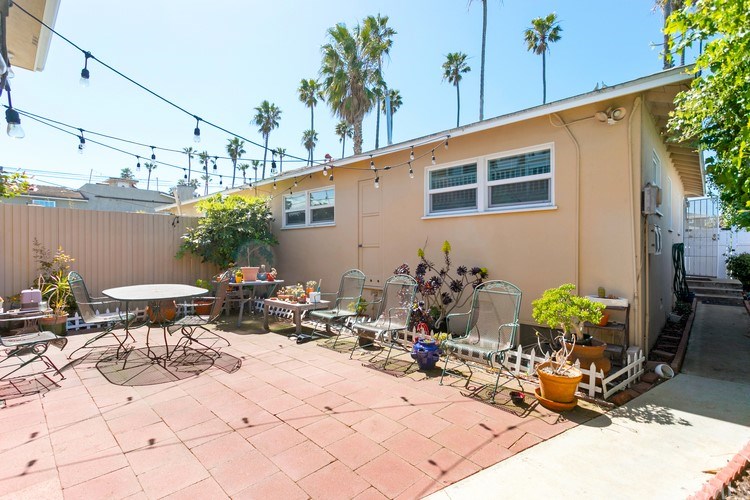 1826 South Tremont Street, Unit 1828 Oceanside, CA 92054 - Photo 20 of 40 1 unit has its own courtyard