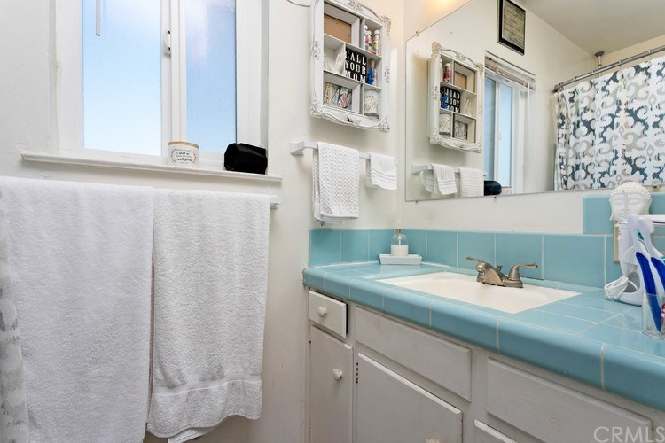 1826 South Tremont Street, Unit 1828 Oceanside, CA 92054 - Photo 33 of 40