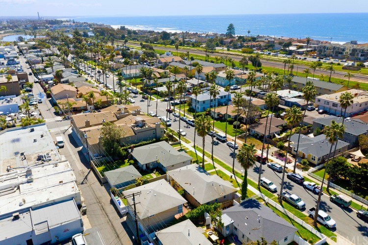 1826 South Tremont Street, Unit 1828 Oceanside, CA 92054 - Photo 39 of 40