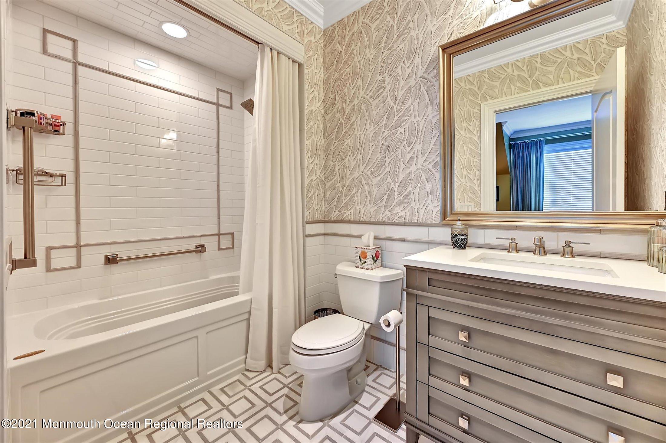80 Rumson Road Rumson, NJ 07760 - Photo 27 of 50 Guest BR En Suite