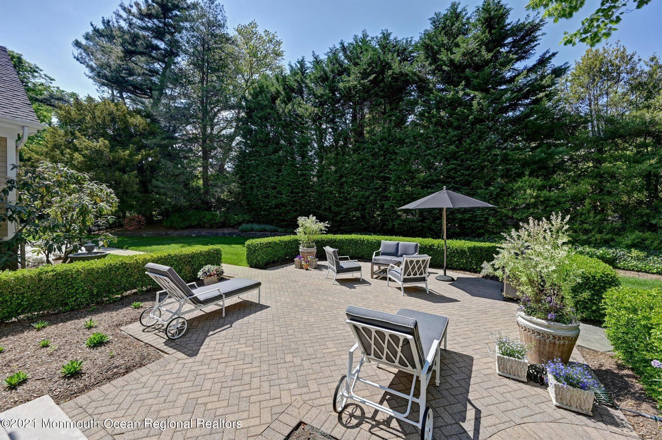 80 Rumson Road Rumson, NJ 07760 - Photo 45 of 50 Patio
