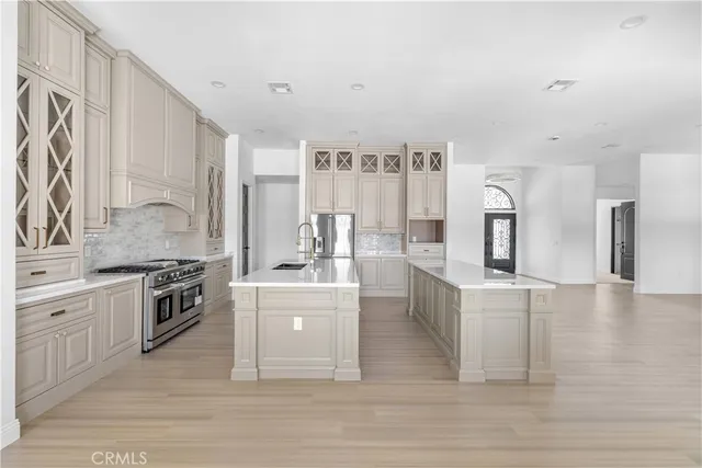 $1,100,000 | 20721 Standing Rock Avenue, Apple Valley, CA 92307