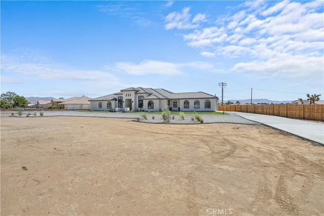 $1,100,000 | 20721 Standing Rock Avenue, Apple Valley, CA 92307