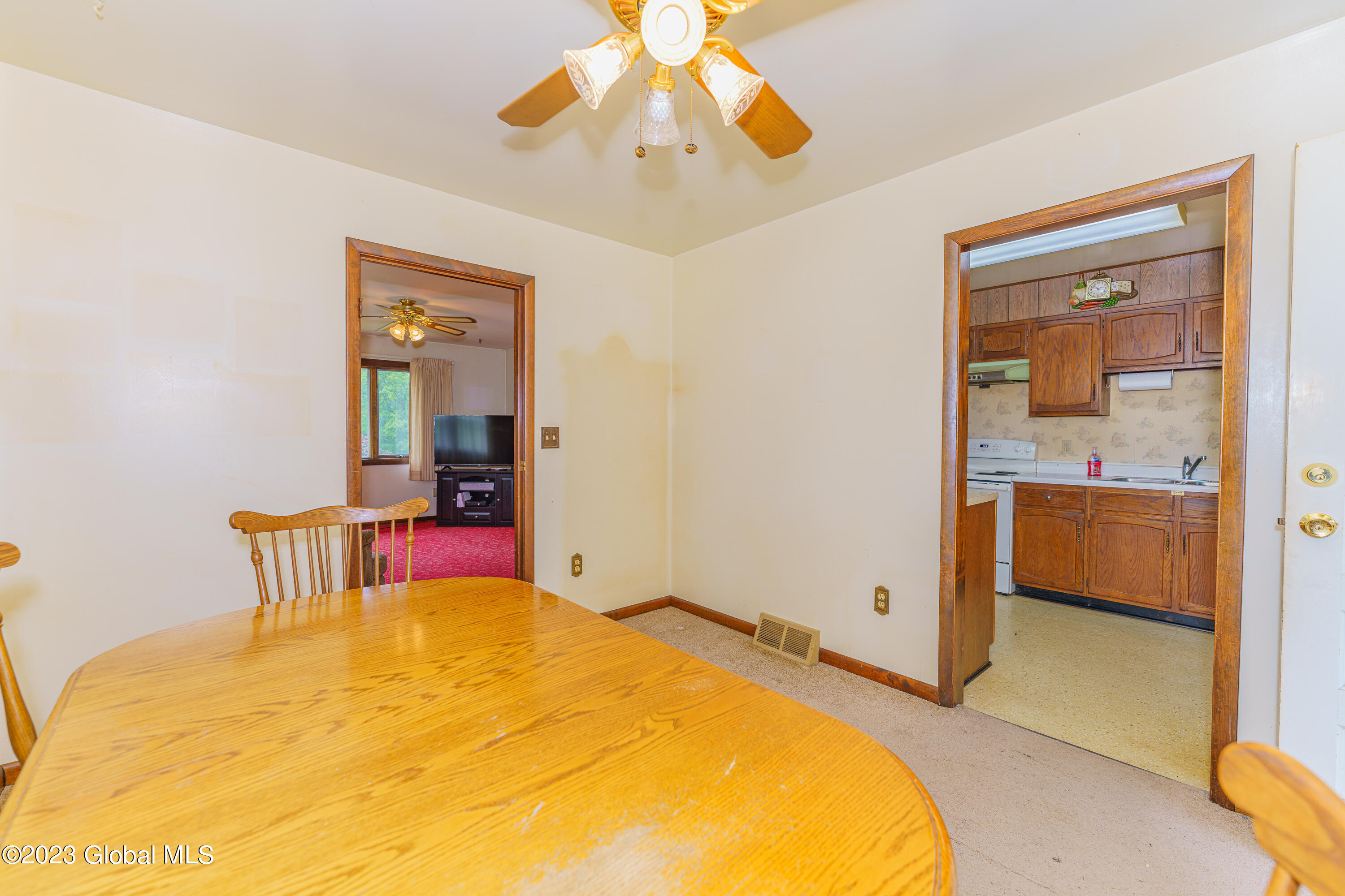46 Stewart Road Berne, NY 12023 - Photo 15 of 49 4 Diningroom 3