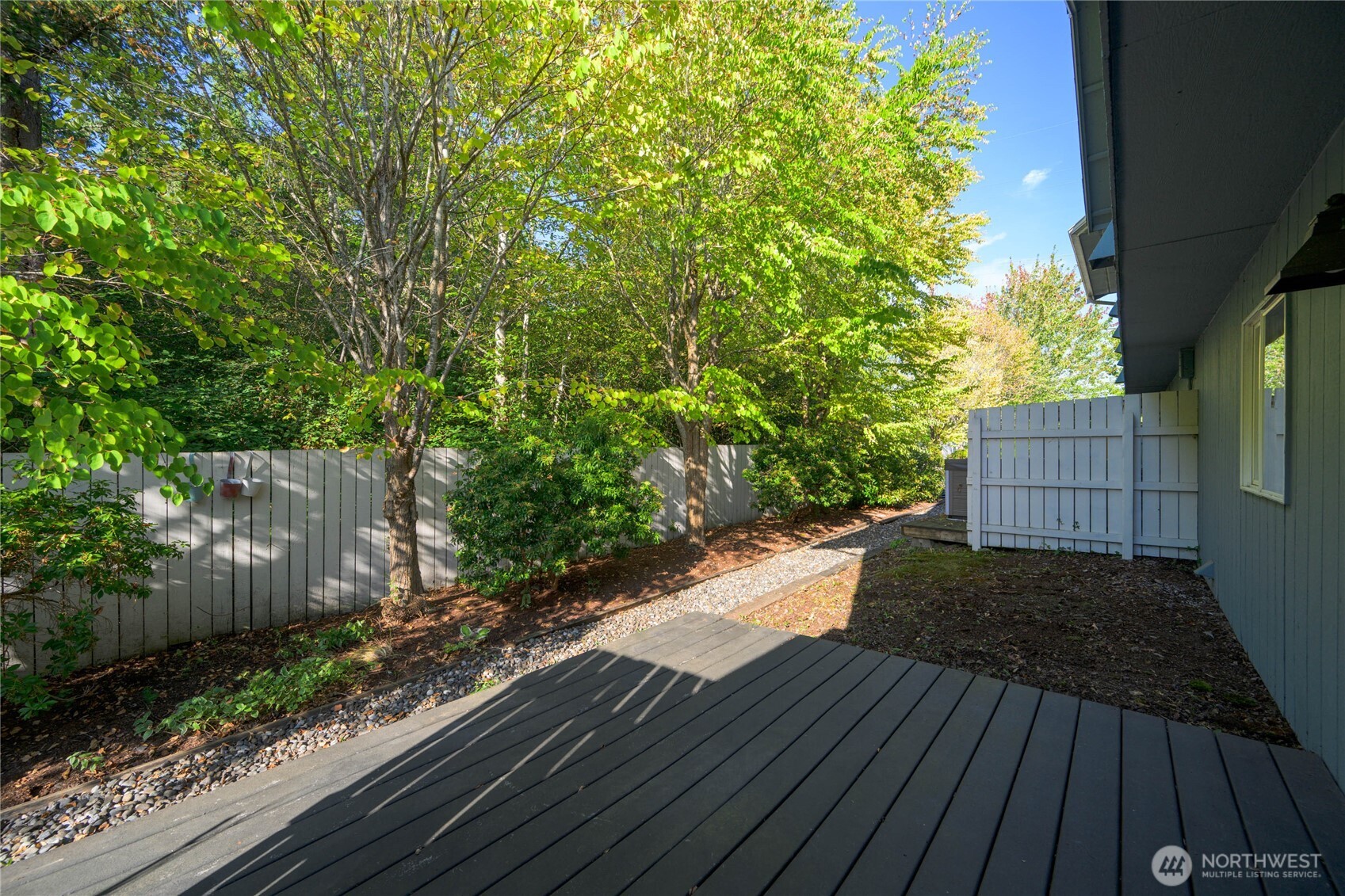 803 South Laventure Road, Unit B Mount Vernon, WA 98274 - Photo 11 of 32 Gallery Image 11