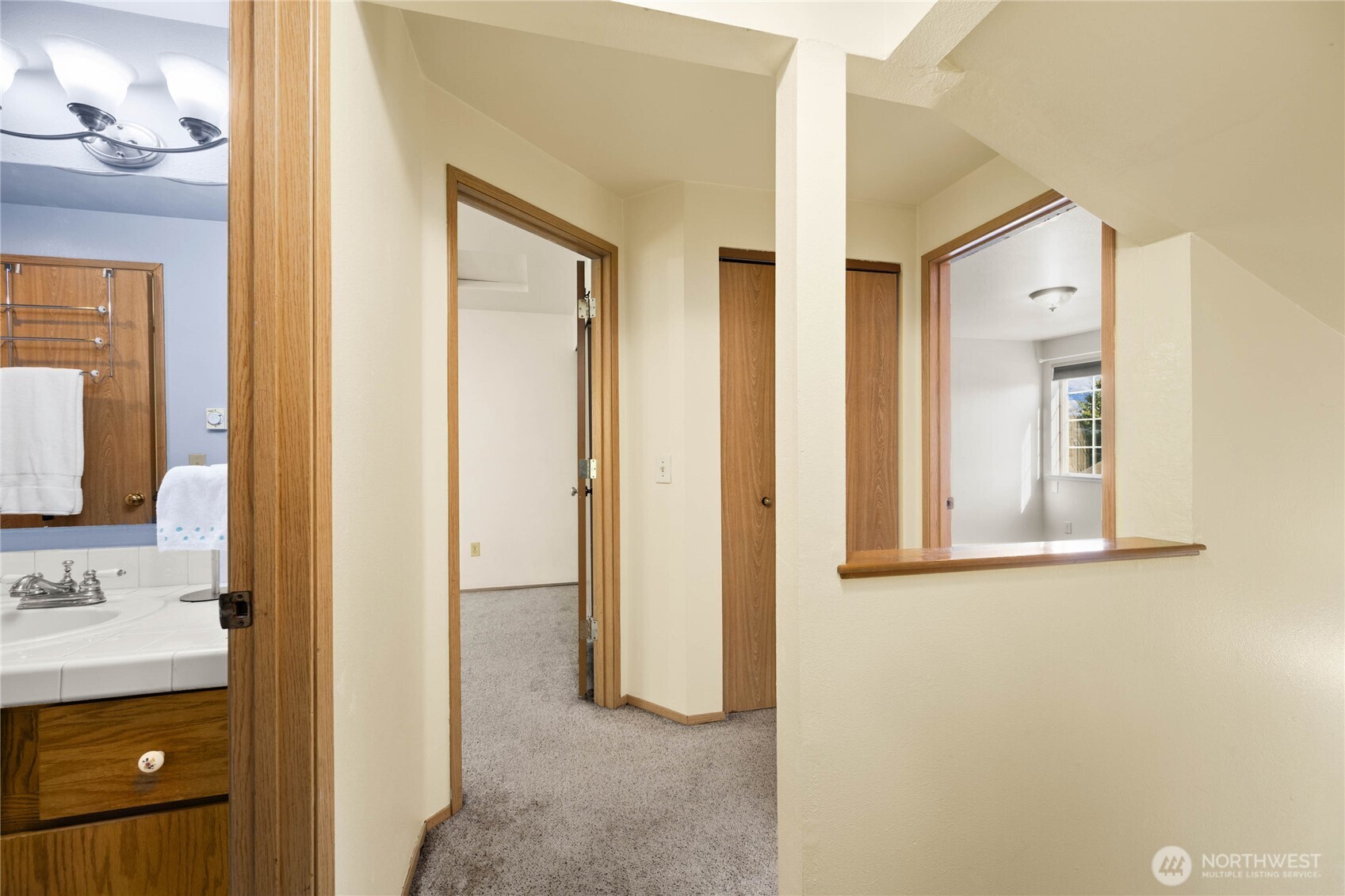 803 South Laventure Road, Unit B Mount Vernon, WA 98274 - Photo 24 of 32 Gallery Image 24