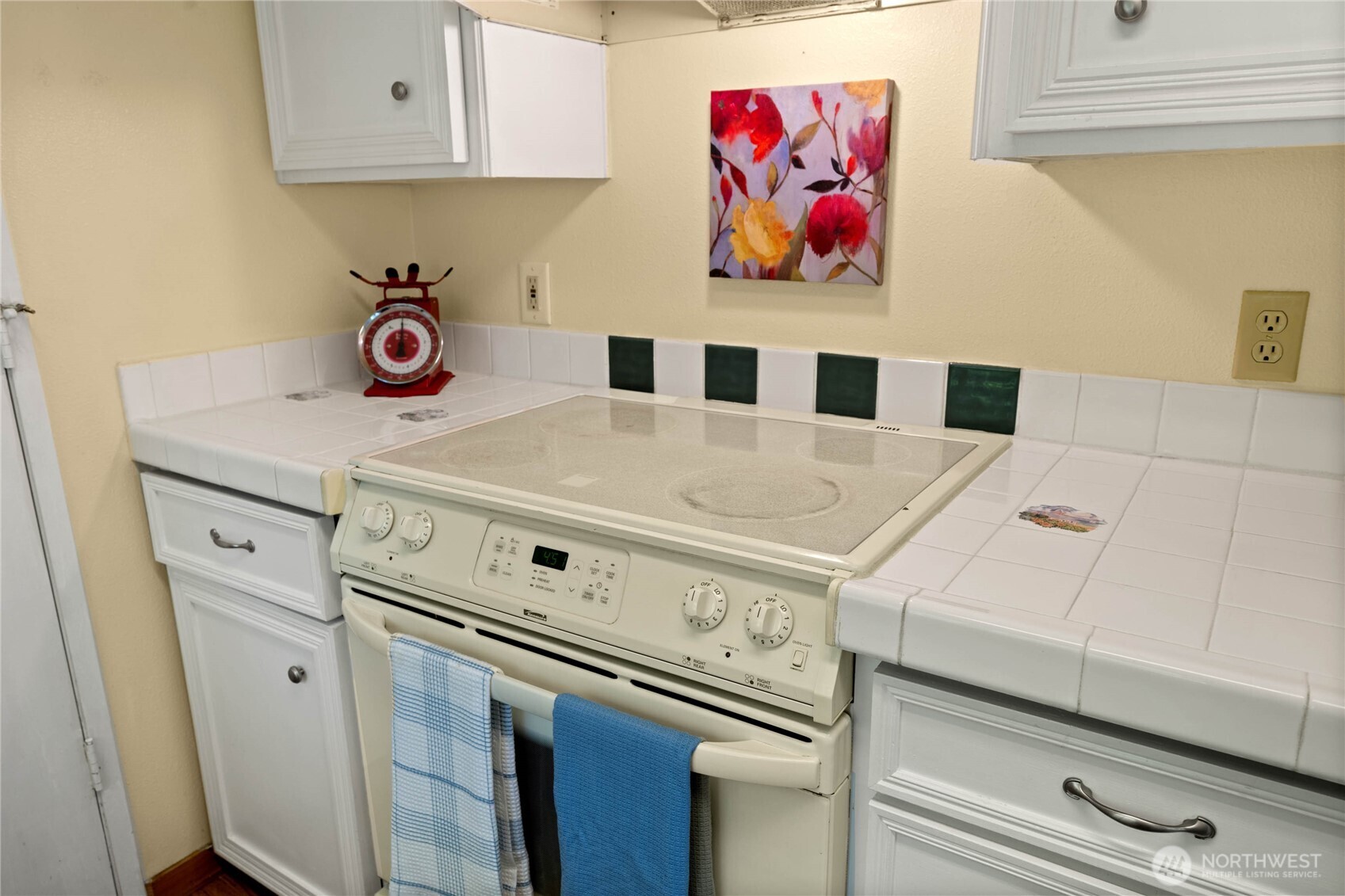 803 South Laventure Road, Unit B Mount Vernon, WA 98274 - Photo 6 of 32 Gallery Image 6