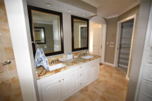 $2,700 | 39125 Tacoma Drive, Lady Lake, FL 32159