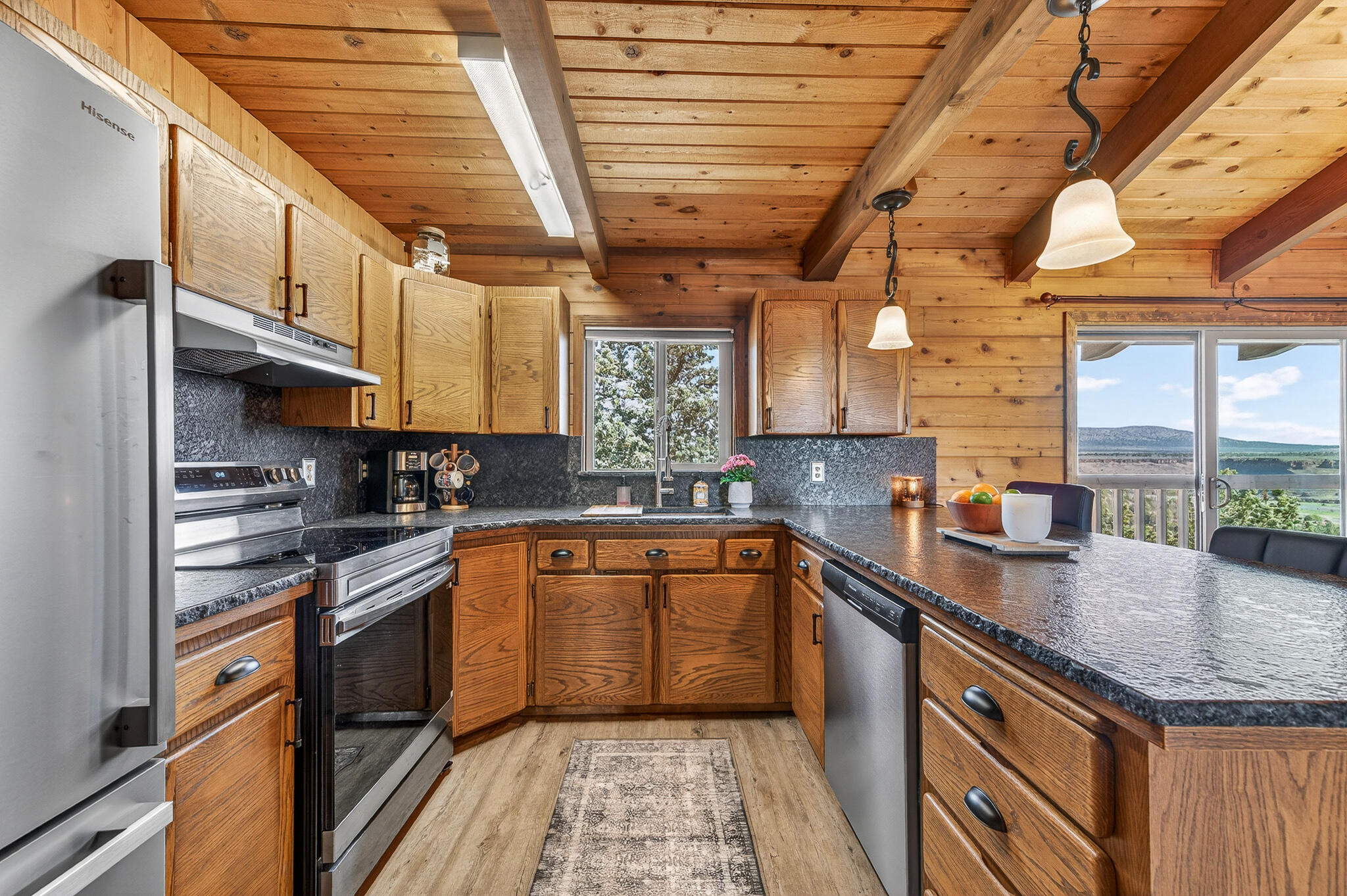 6354 Mustang Road Terrebonne, OR 97760 - Photo 11 of 48